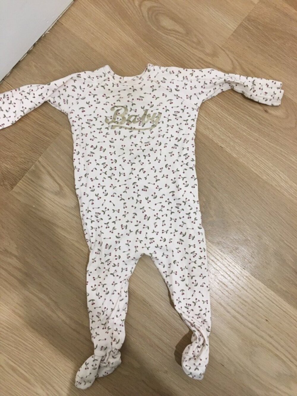 Bonpoint girls babygrow size 6 months